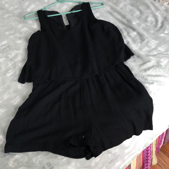 Banana republic black romper - Picture 3 of 3